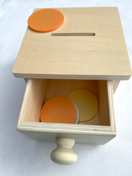 WOODEN MONEY BOX with 6 "COINS" — view 2