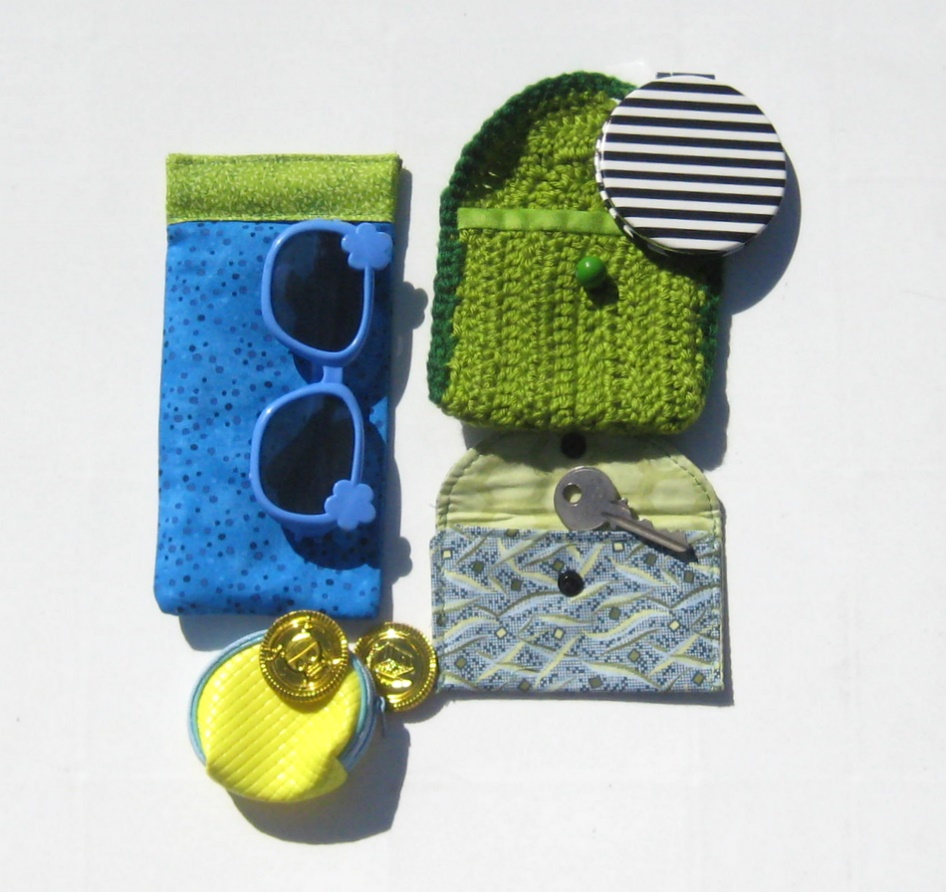 OPEN-CLOSE ACTIVITY in Blue & Green — view 2