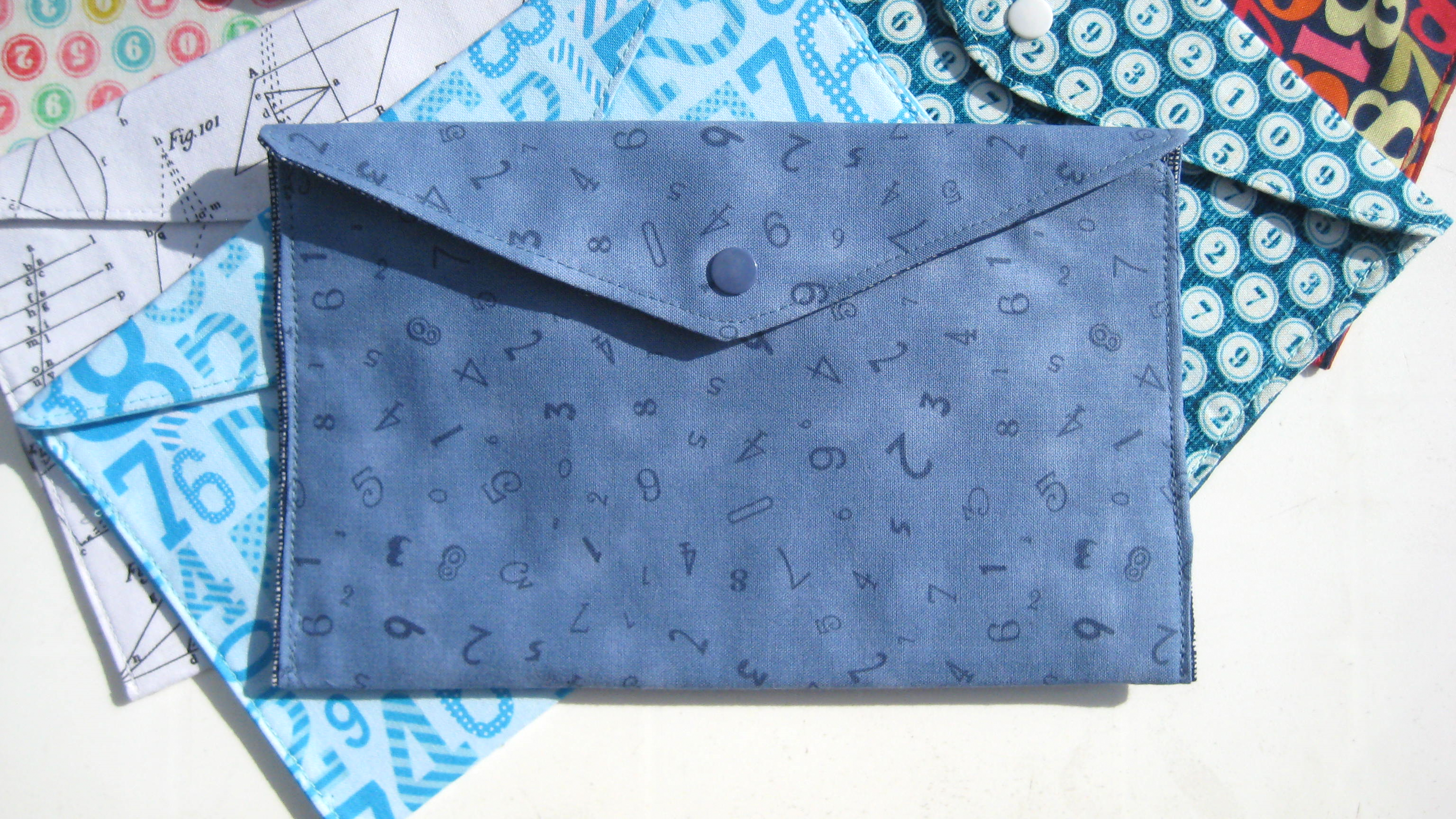 FABRIC MATHS ENVELOPE for storage and presentation — view 2